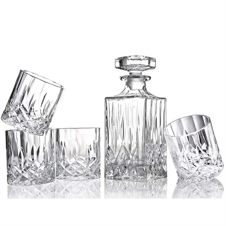 Whiskey Decanter For Scotch Liquor Bourbon Or Wine - 750ml