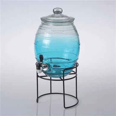 टोंटी के साथ पेय जार